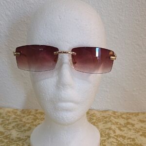 Elegant Brown Sunglasses Rimless
